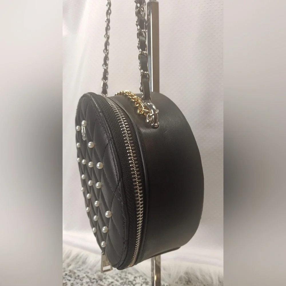 NWT Badgley Mischka Round Quilted Pearl Studded Small Black Crossbody Bag